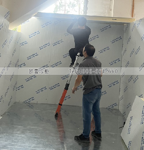 冷庫(kù)安裝.jpg 冷庫(kù)安裝.jpg